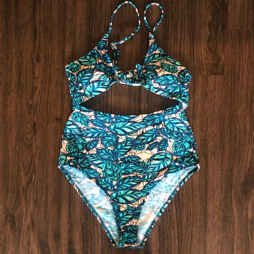 CupShe Lush Leaves one piece swim suit